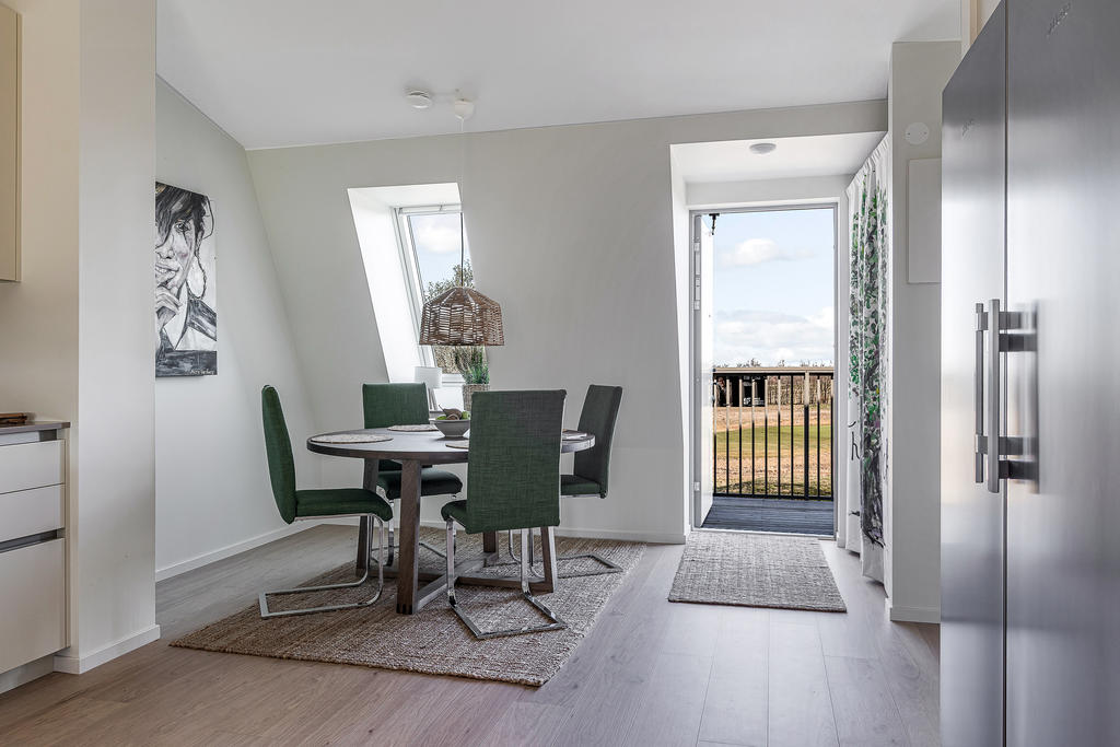 Matplats vid fönster