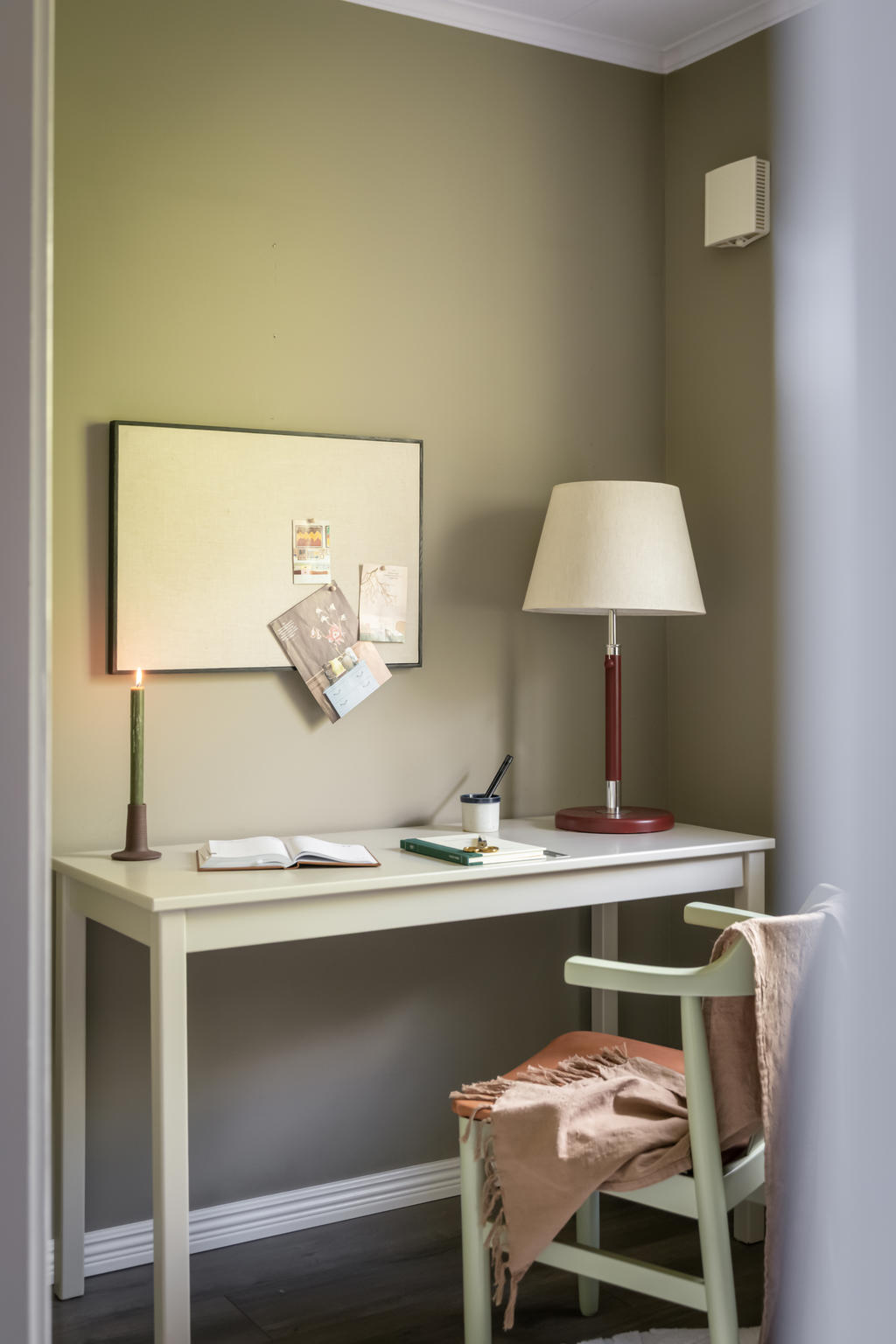 Kontor/ walk in closet.