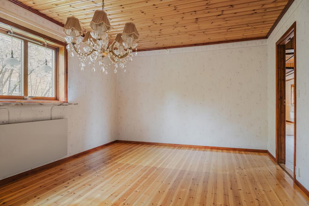 Sovrum på entréplan