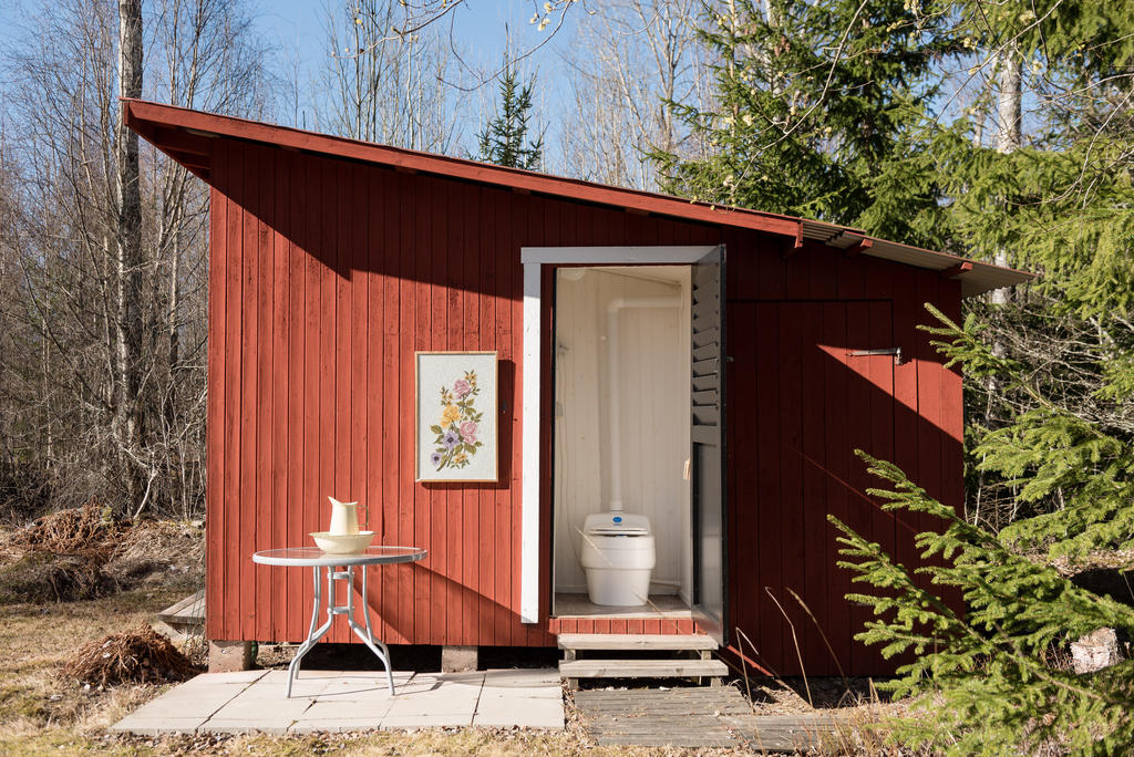 Uthus med separett.
