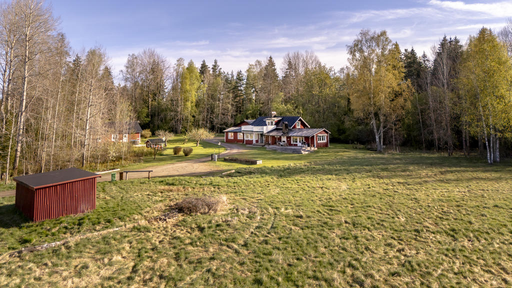 Utsikt över öppna åkrar