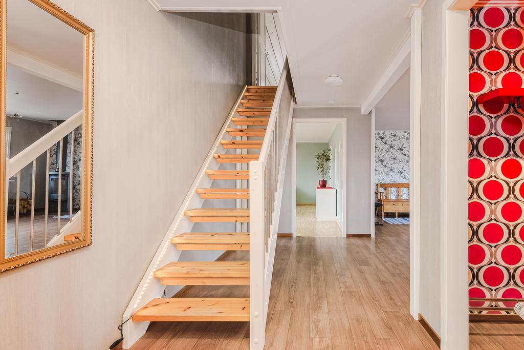 Trappa till övre plan