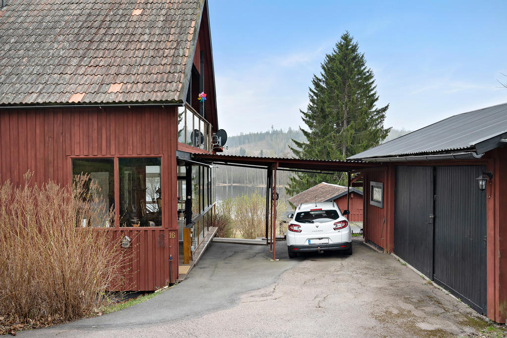 Fasad, framsida