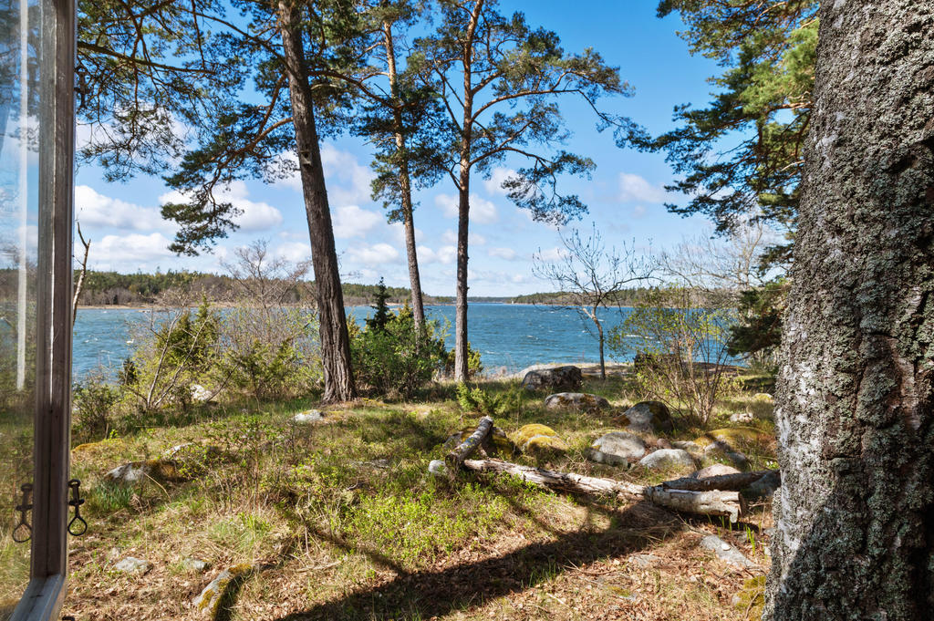 Utsikt från en sjöbod