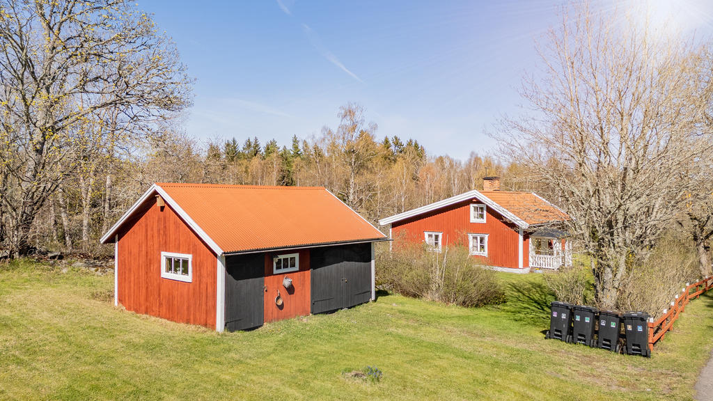 Garage med indragen el