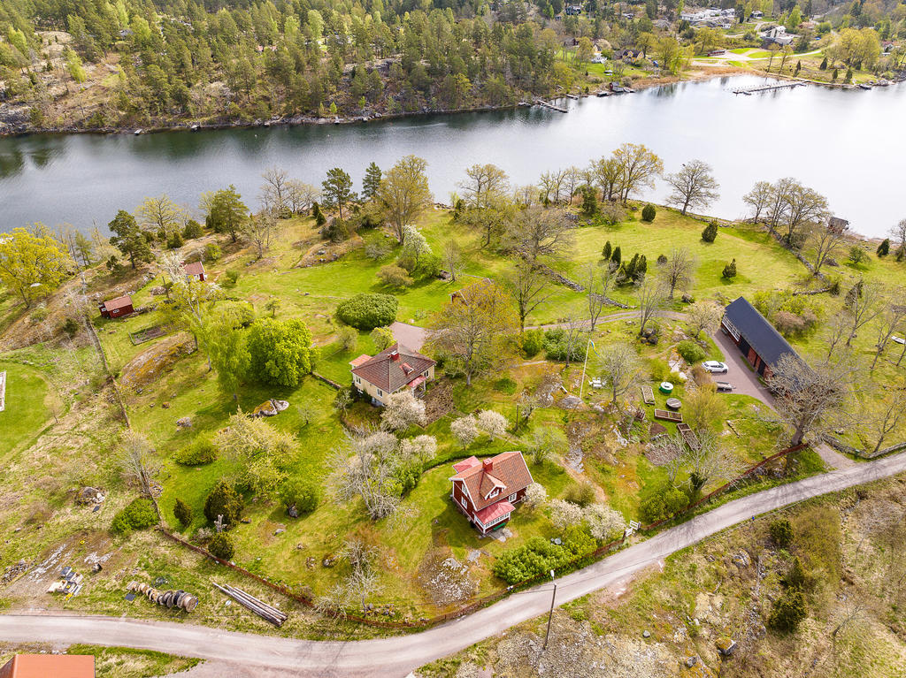 En mycket välskött skärgårdsfastighet!