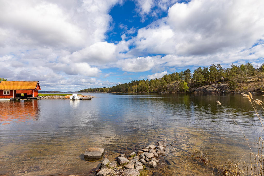 Vyer ut mot skärgården