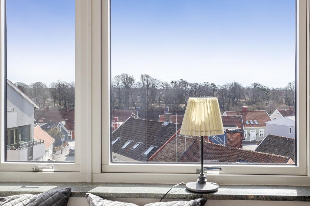 Utsikt över Vallarna ifrån det mindre sovrummet