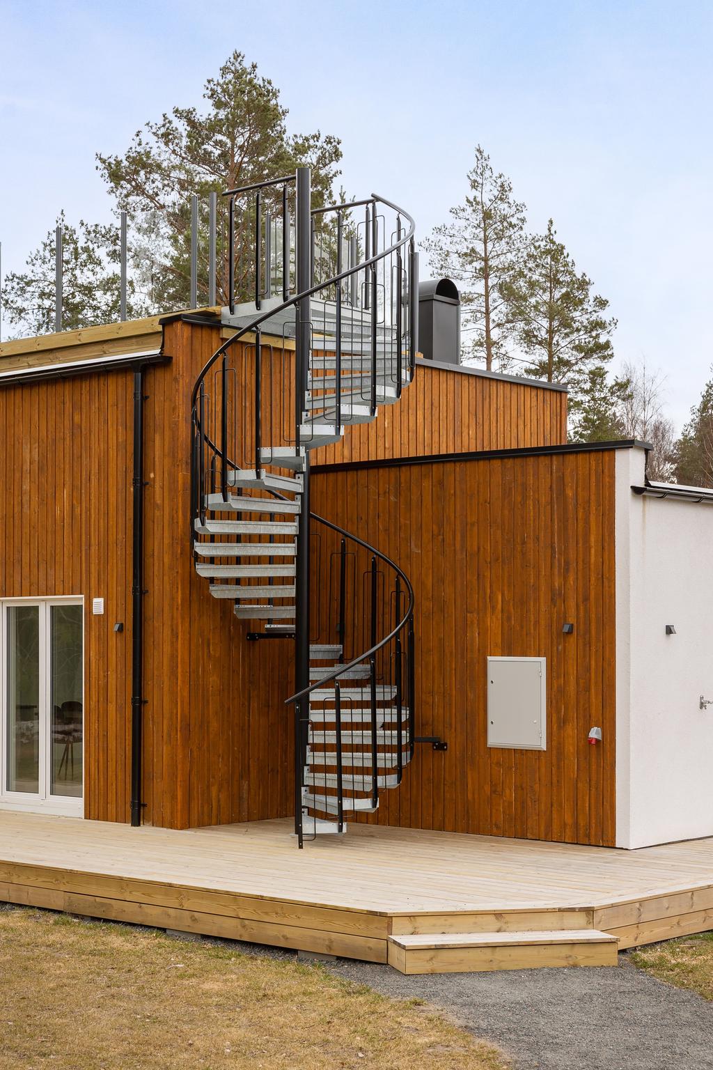 Spiraltrappa upp till takterass