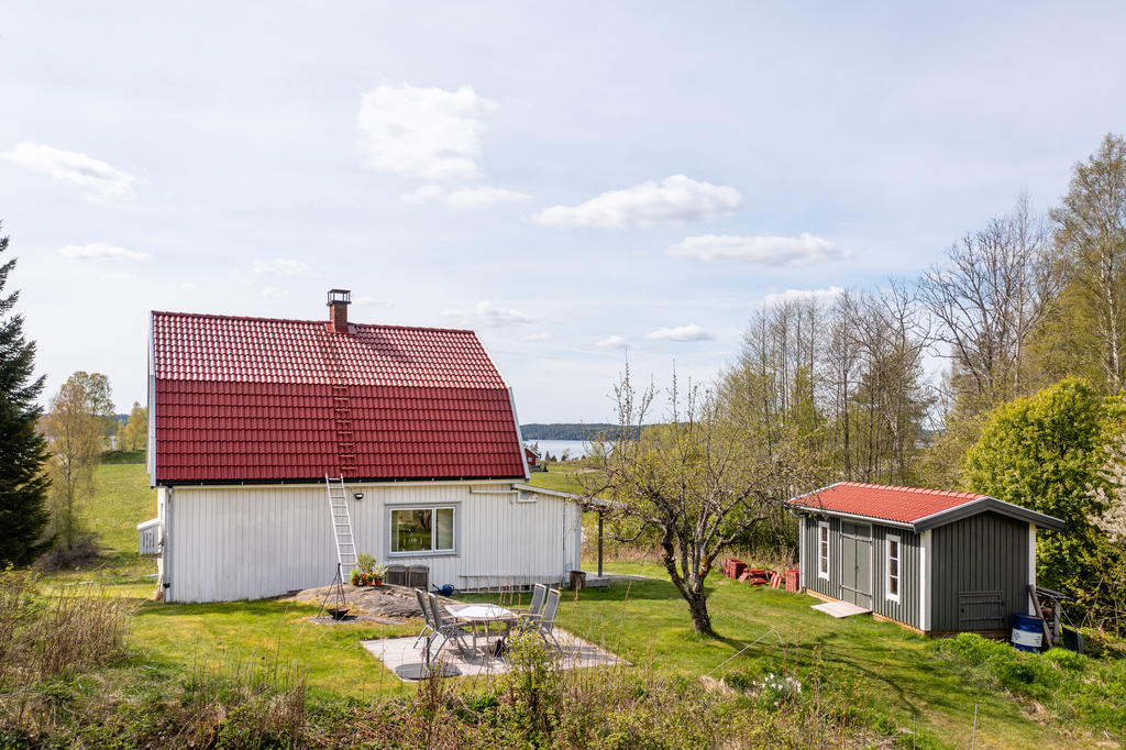 Taket utbytt år 2023 och 2024.