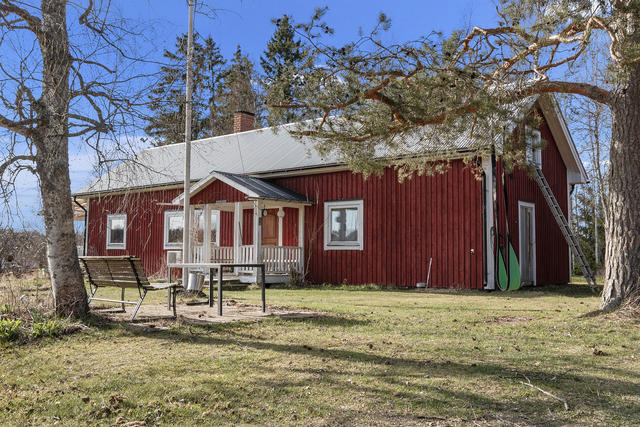 Välkommen till Bjurnäs Kraftbackstorp 2!