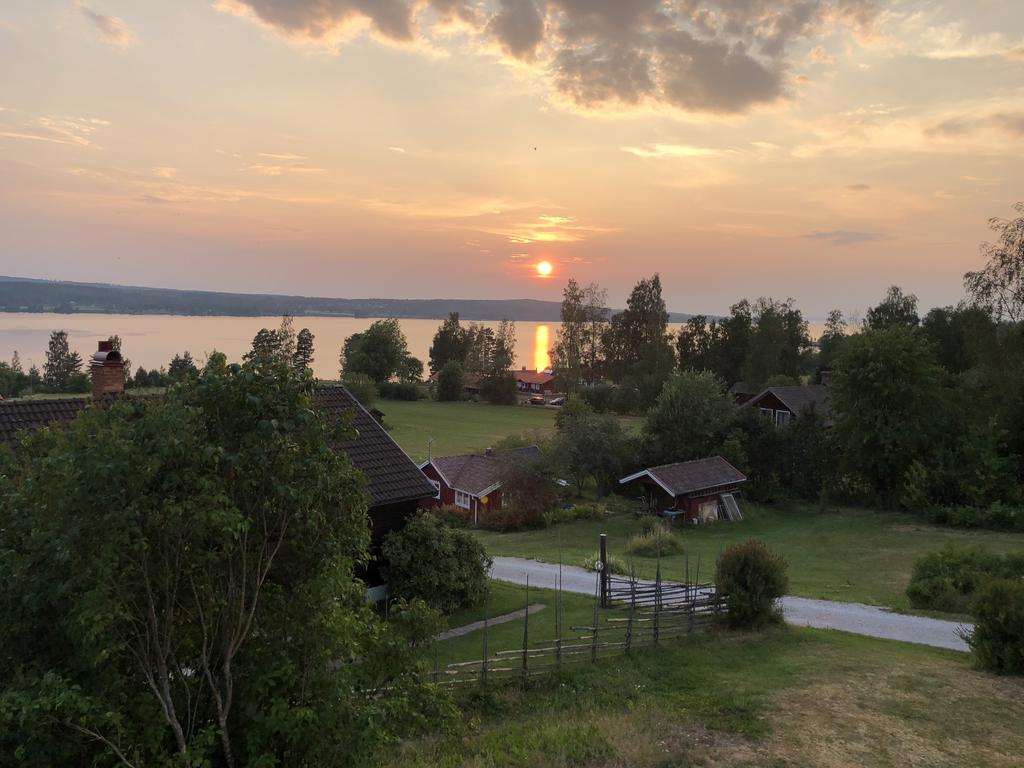 Säljarens egna bilder.