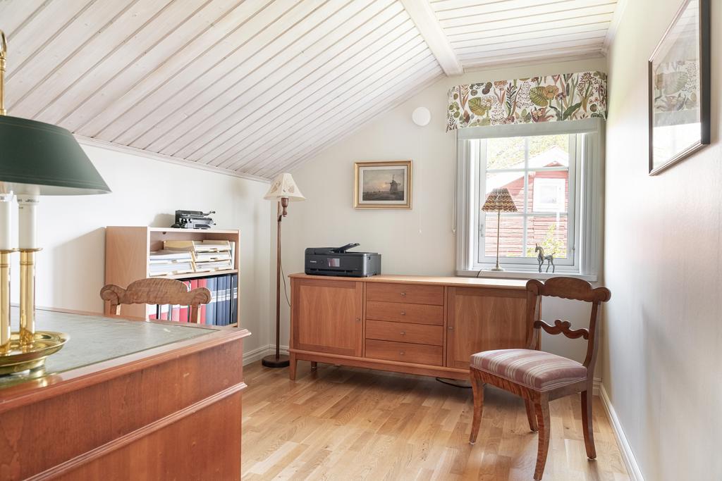 Sovrum 3, på övre plan.