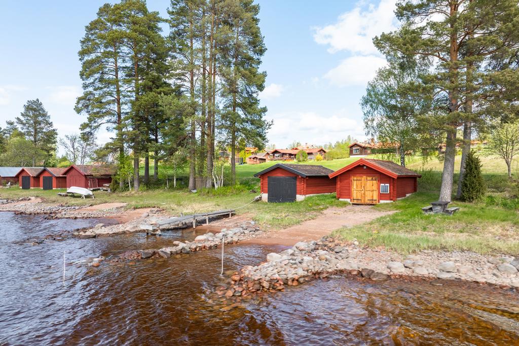 Det egna båthuset (uppfört 2013).