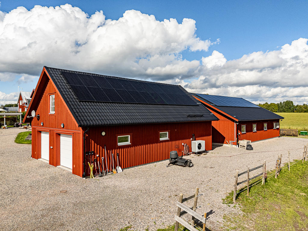 Dubbelgaraget med lägenhet ovanpå