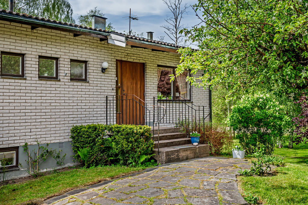 Trevlig entré till huset