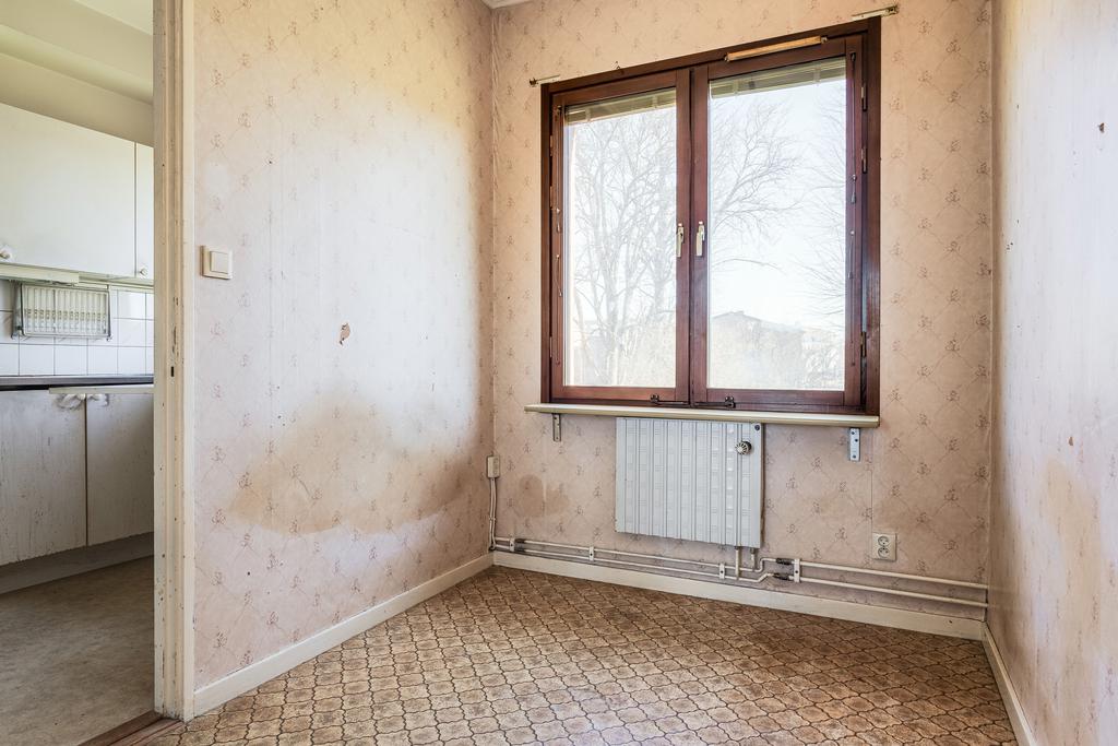 Innanför köket finns plats för säng