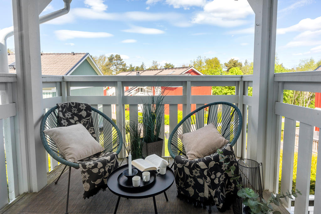 Balkong med anslutning till vardagsrummet 