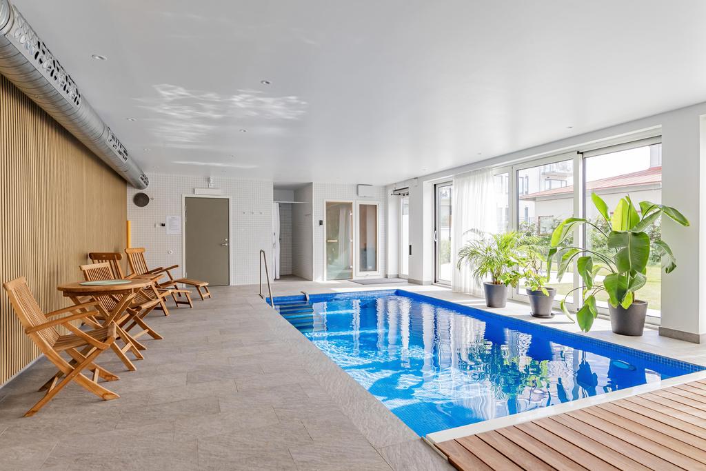 Gemensam pool o bastu 
