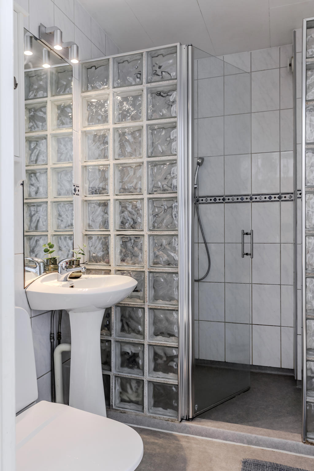 Badrum på entréplan