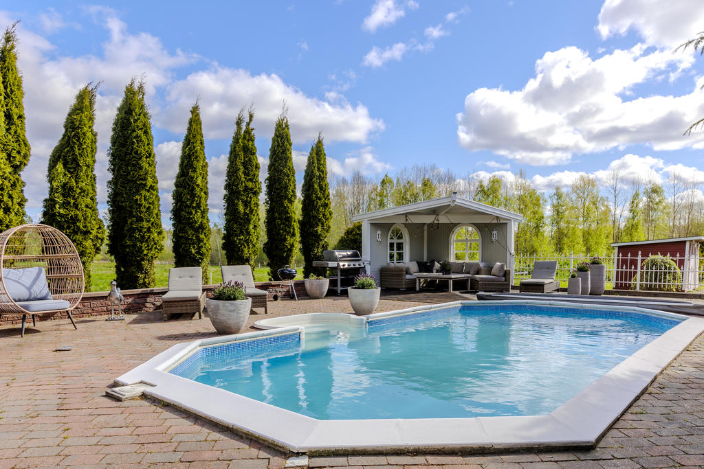 Uppvärmd pool