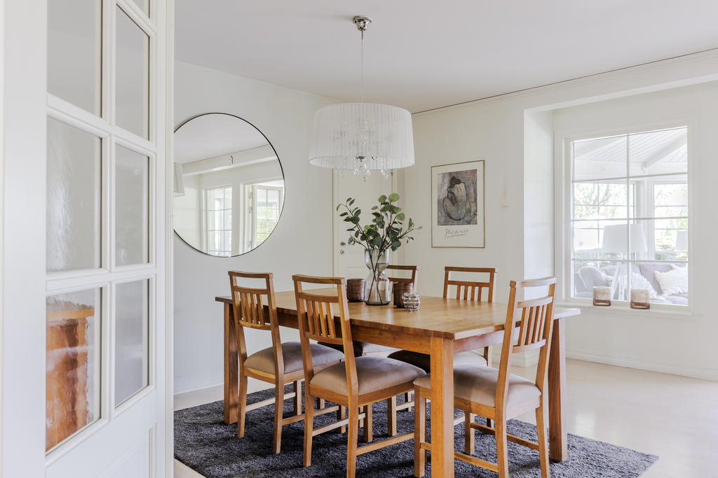 Matplats i vardagsrum