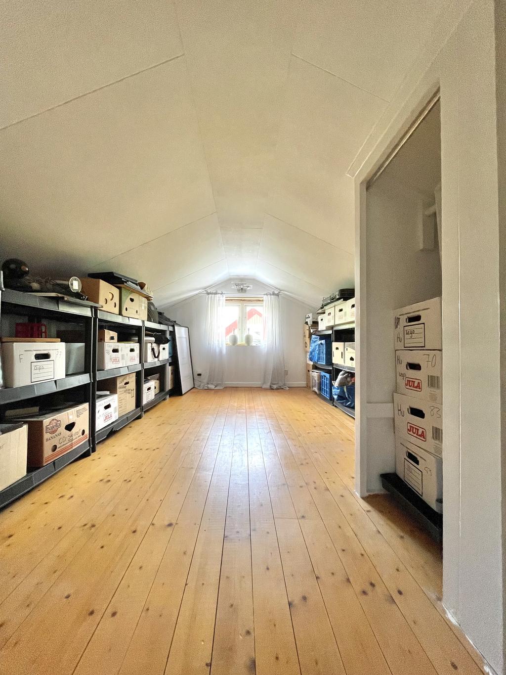 Vindsrum på ovanvåningen
