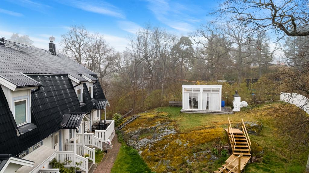 Föreningens gemensamma framsida med fina inslag.