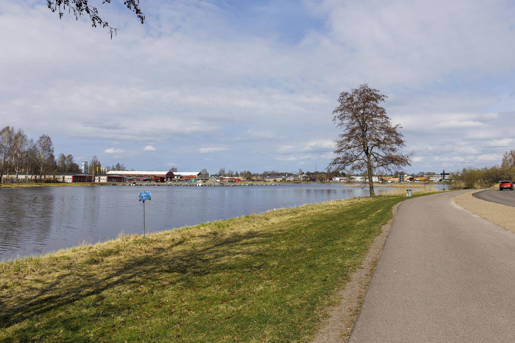 Lambergstjärnet