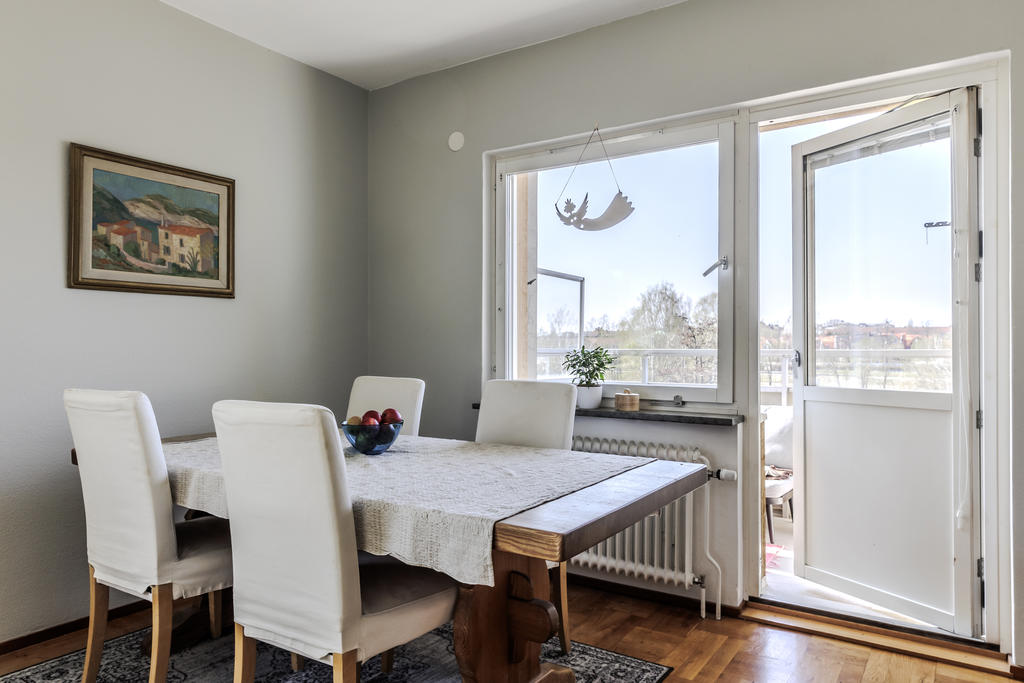 Utgång till balkong