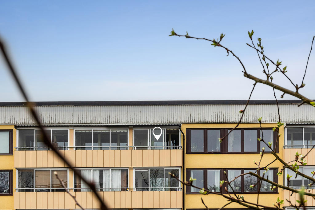 Inglasad balkong i bästa väster läget