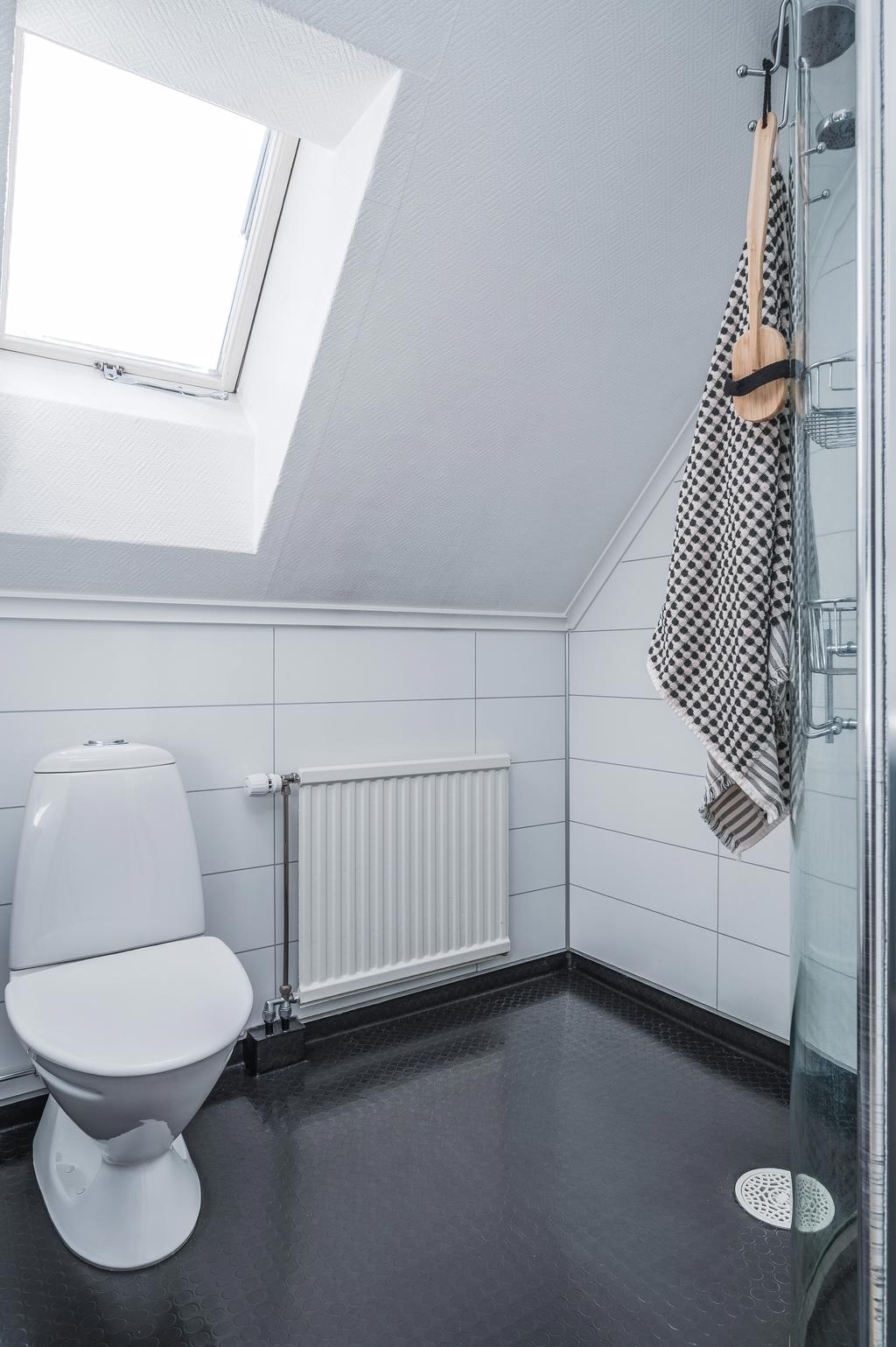Badrum på övre plan