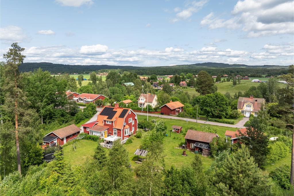 Stor tomt i bymiljö