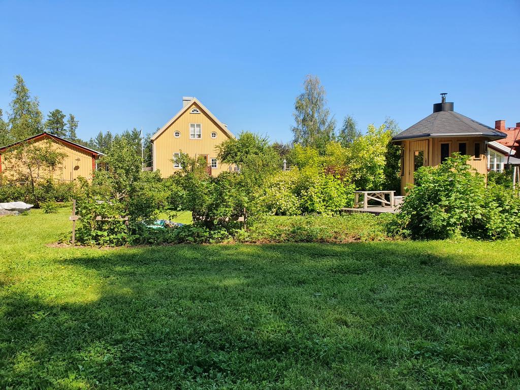 Bastu på tomten