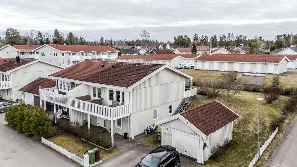 Smörsoppsvägen 15
