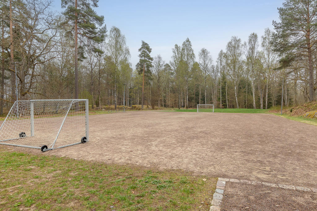 Närliggande lekplats