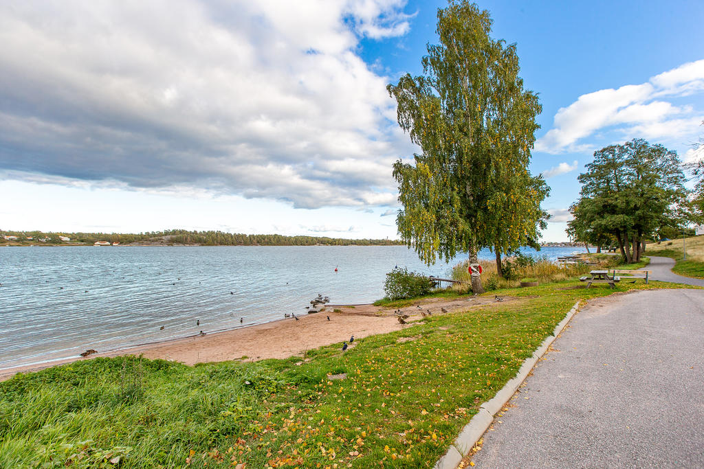 Badplats precis intill