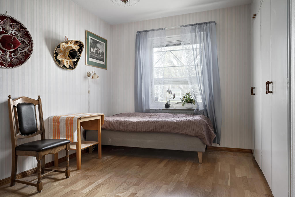 Sovrum med garderober