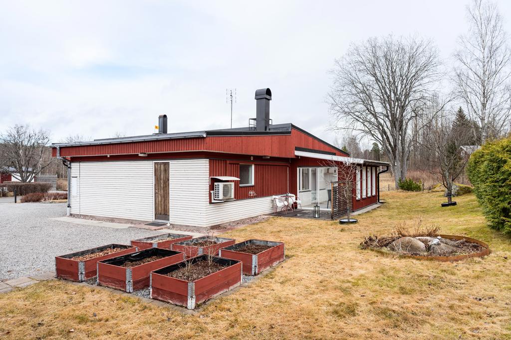 Buskbovägen 18