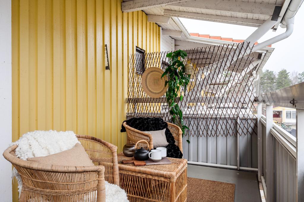 Gott om plats för utemöbler och planteringar 