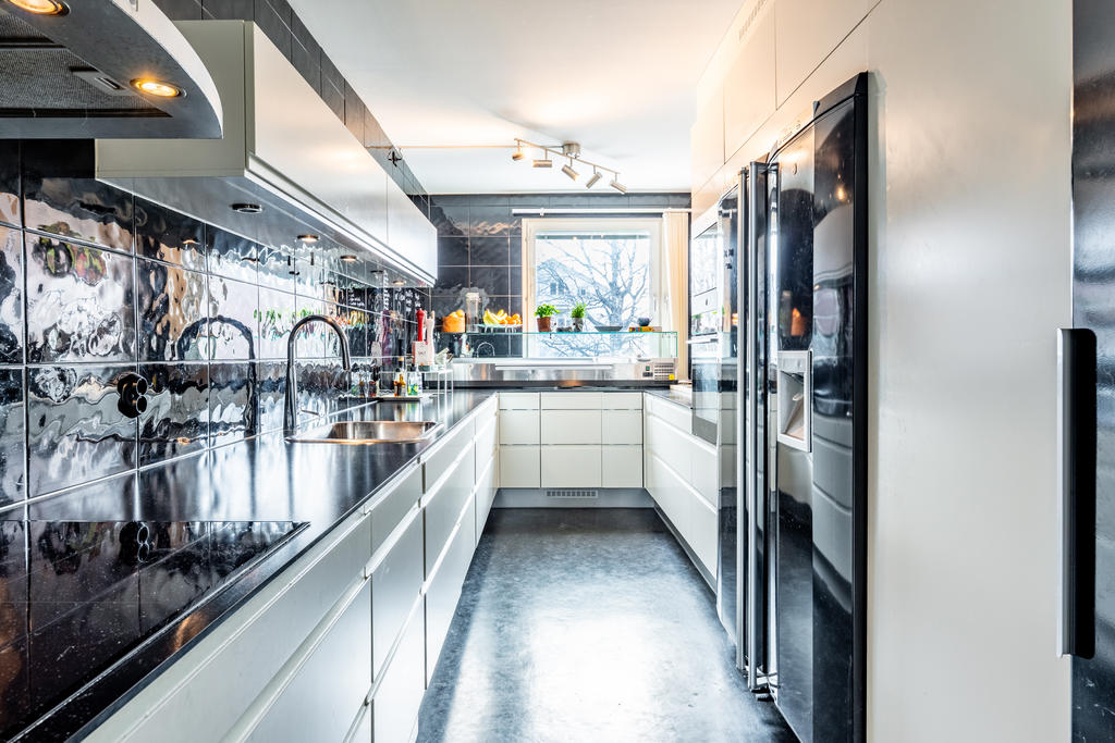 Bra med förvaring och arbetsytor i köket