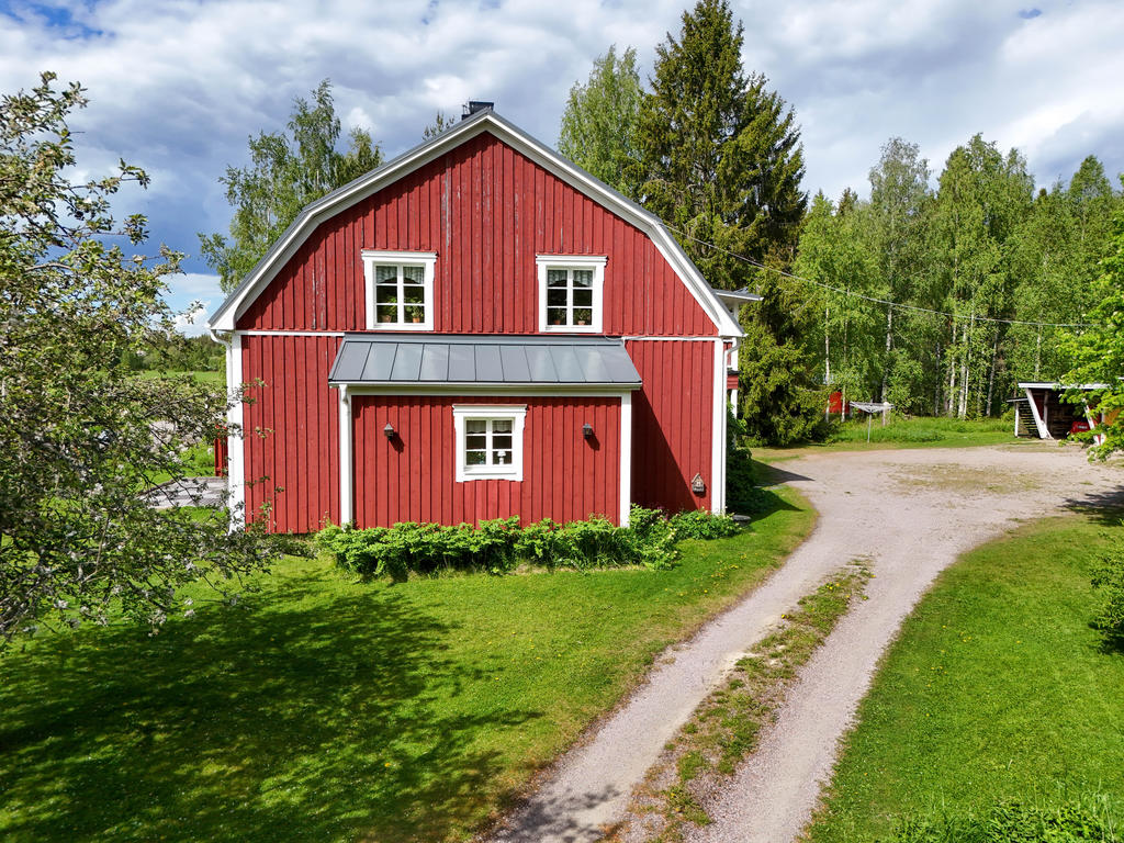Fasad i öst. 