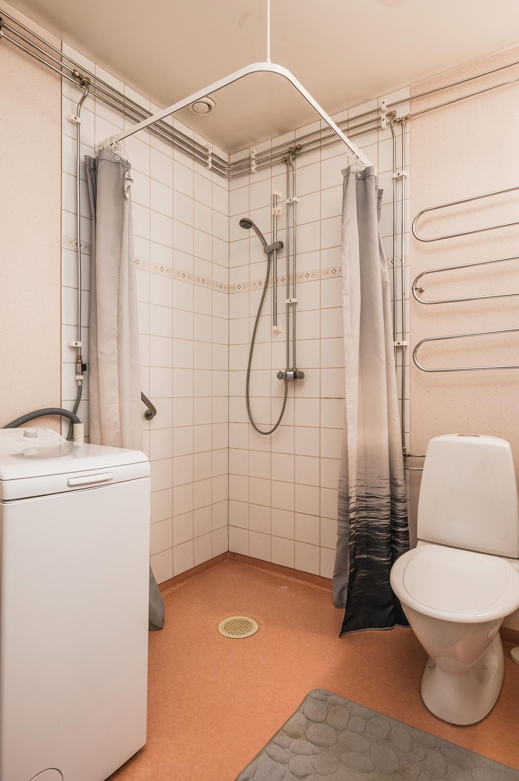 Här finns tvättmaskin redan installerat