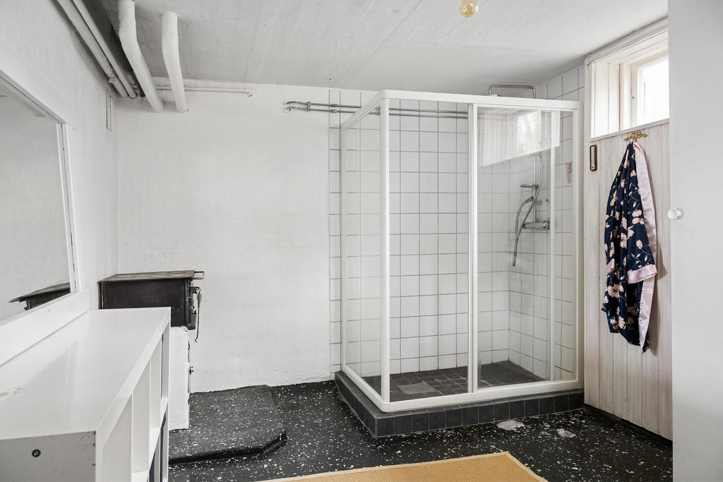 Dusch i källarplan