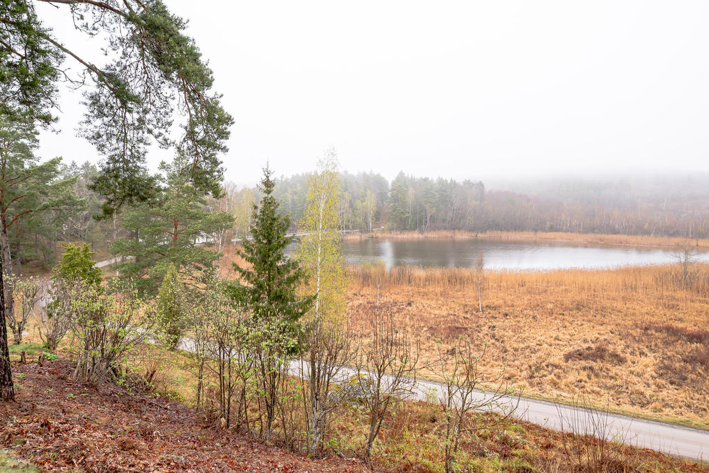 Vy mot bron till ön