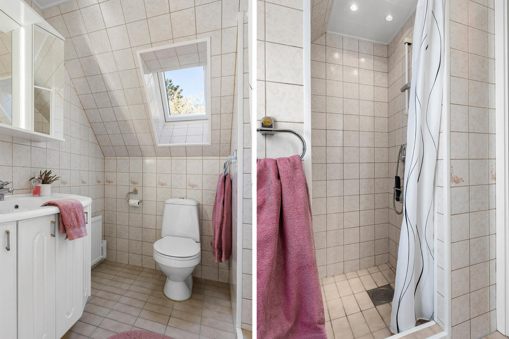WC/dusch på ovanvåningen