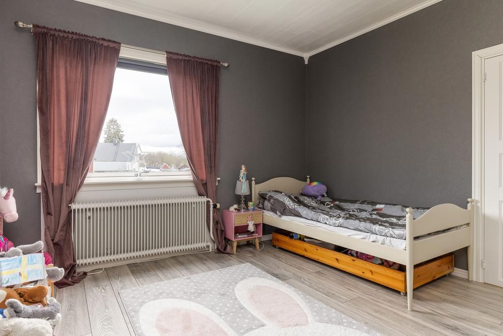 Sovrum 2 med kattvind