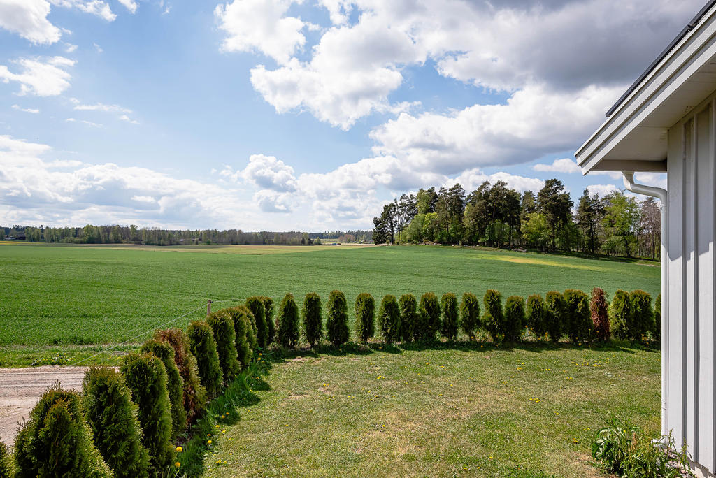 Underbara vyer runtom huset