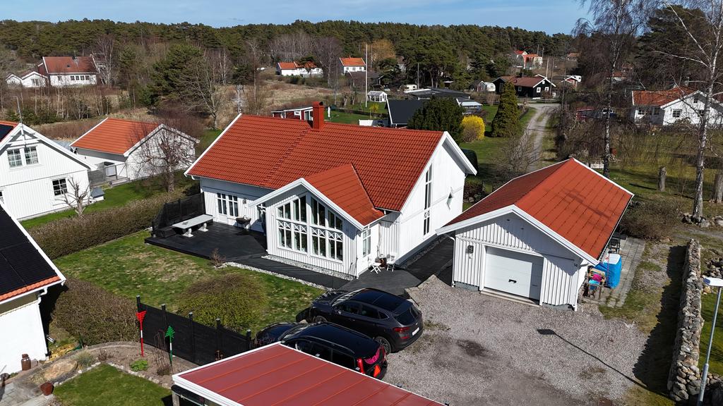 Huset i väster.
