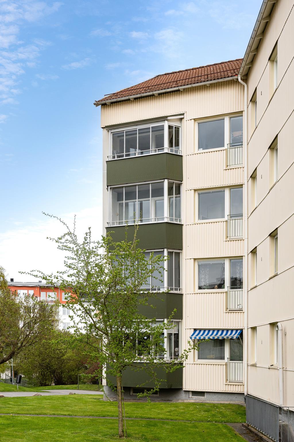 Lägenheten ligger högt upp i huset